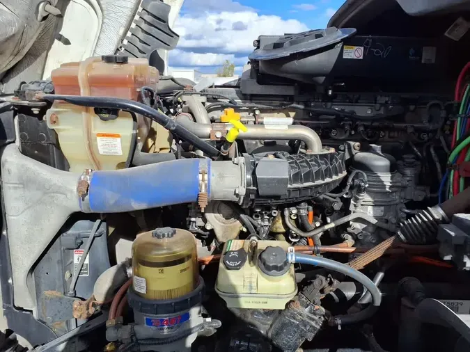 2019 FREIGHTLINER/MERCEDES CASCADIA 125