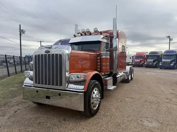 2024 Peterbilt 389