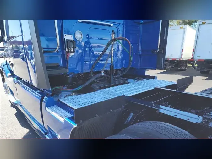 2022 VOLVO VNL76004c6cddad9e605f0f01211087fa88c6c