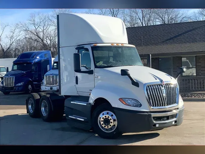 2021 INT LT625 6x404c7e763e638a8c8826aa860e0e35835