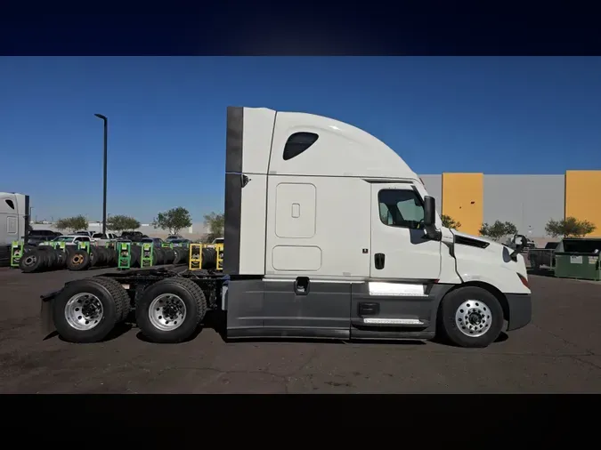 2024 Freightliner Cascadia 12604ccef193b558a9d8c0725894c2a1b72