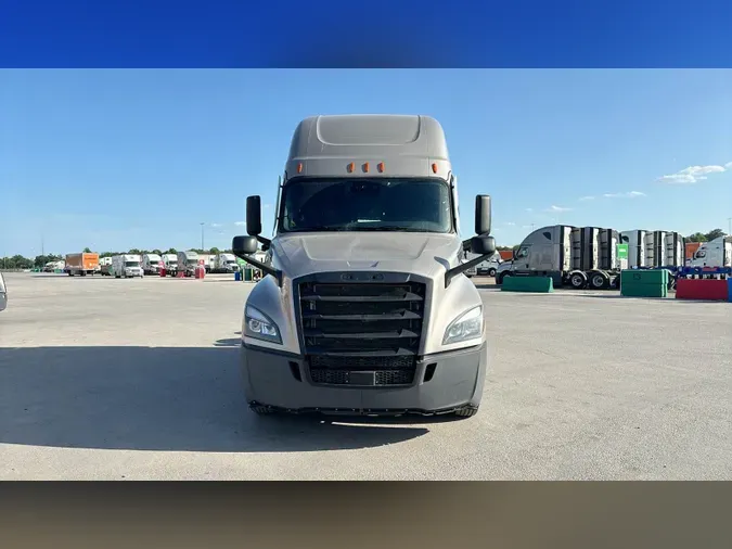 2023 Freightliner Cascadia