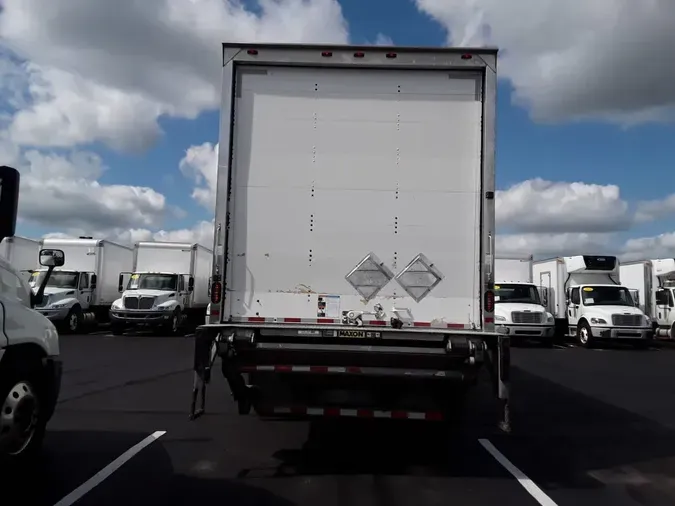 2020 FREIGHTLINER M2 106