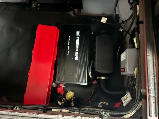 2023 VOLVO VNL64T860