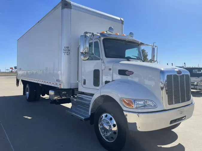 2019 Peterbilt 337