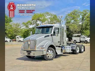 2022 KENWORTH T880