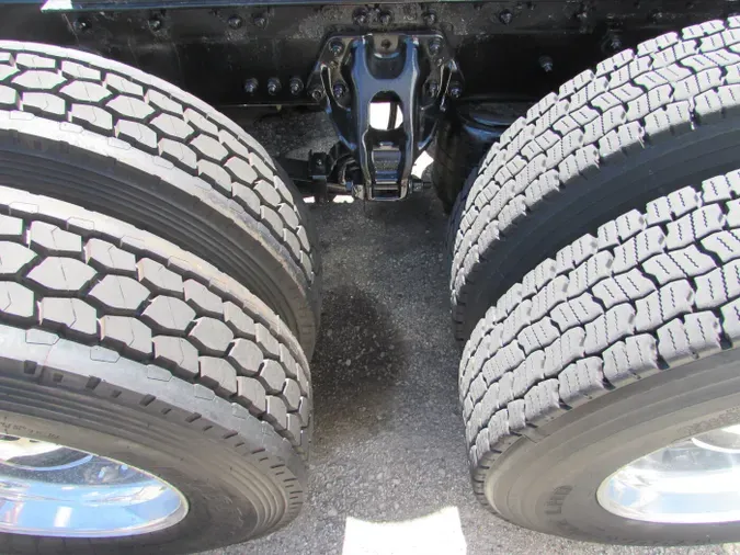 2022 Kenworth T680