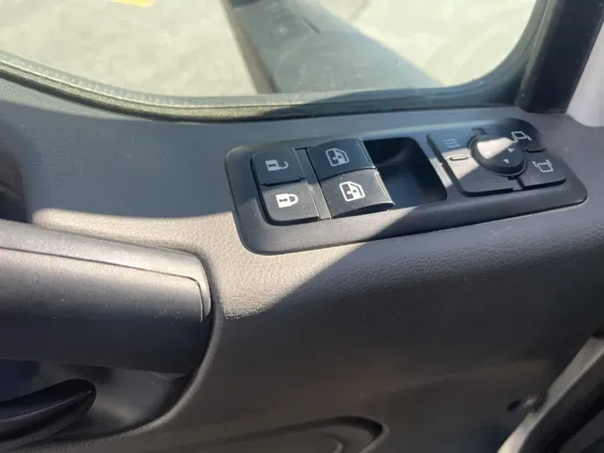 2023 International LT625