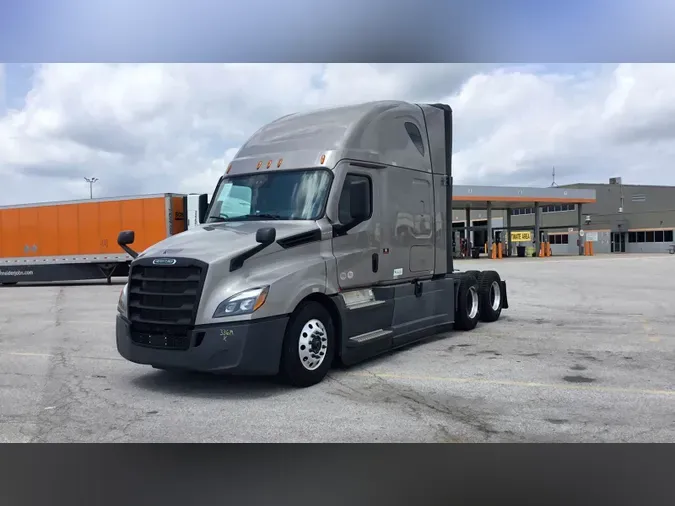 2025 Freightliner Cascadia 12604e05657c8942fae7880a9e0ef1ea46b
