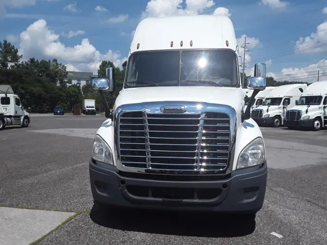 2019 FREIGHTLINER/MERCEDES CASCADIA 125