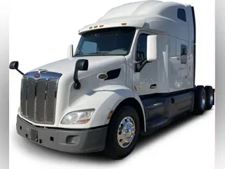 2021 Peterbilt 579