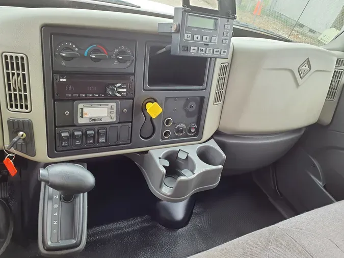 2018 NAVISTAR INTERNATIONAL 4300