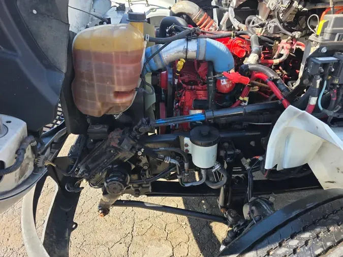 2019 NAVISTAR INTERNATIONAL 4300