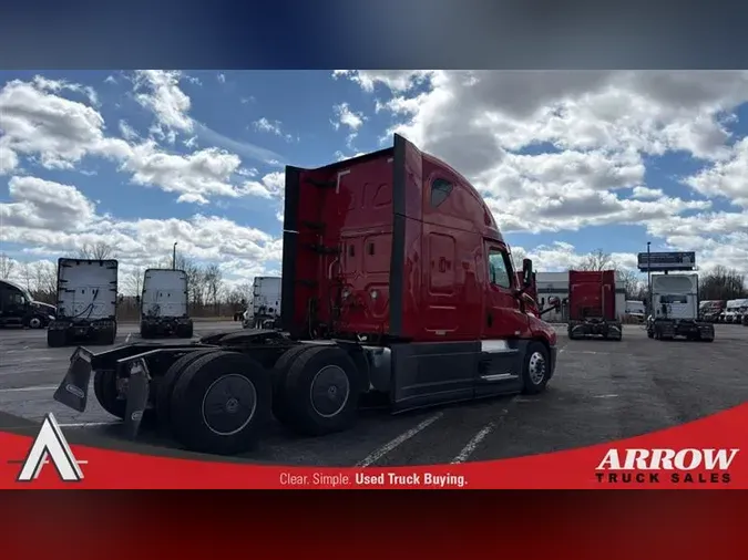 2023 FREIGHTLINER CA126