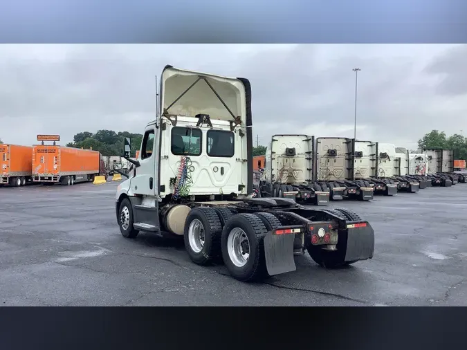 2019 Freightliner Cascadia 12604e612ff012b52dccfc7a222ef48c86e
