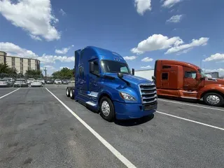 2020 FREIGHTLINER CASCADEVO1