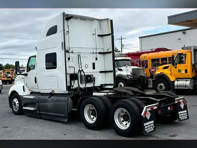 2021 INT LT625 6x4