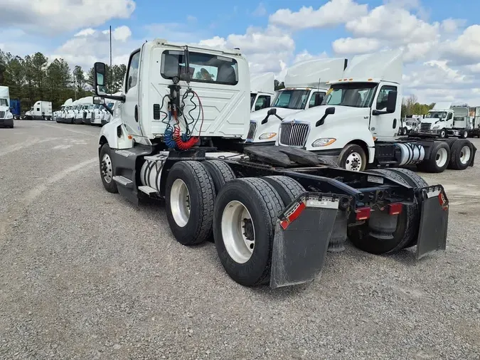 2020 NAVISTAR INTERNATIONAL LT625 DAYCAB T/A