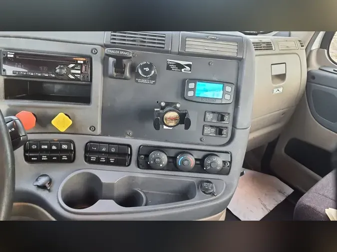 2018 FREIGHTLINER/MERCEDES CASCADIA 125