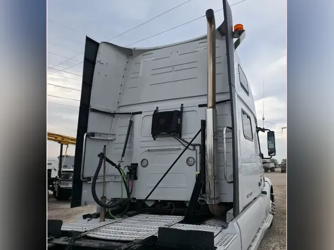 2020 VOLVO VNL64T86004f22244a08339f2768dafdc55e17ebd