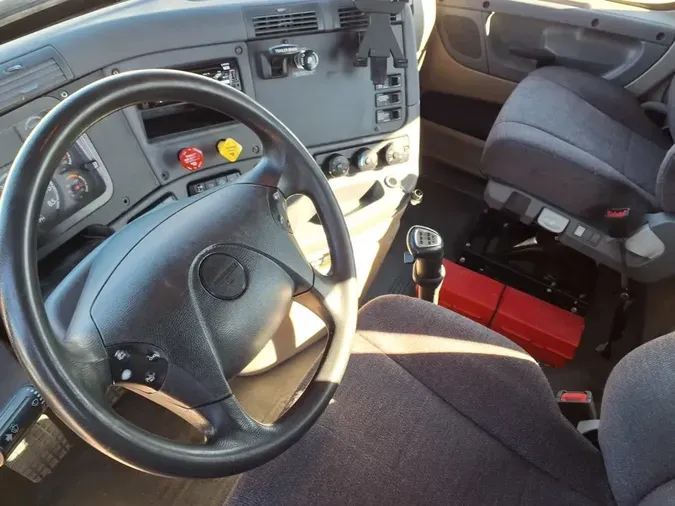 2020 FREIGHTLINER/MERCEDES CASCADIA 125
