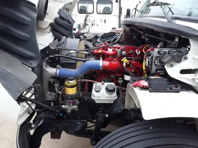 2018 FREIGHTLINER M2 10604f4bb241873779637d457f800e52d0b