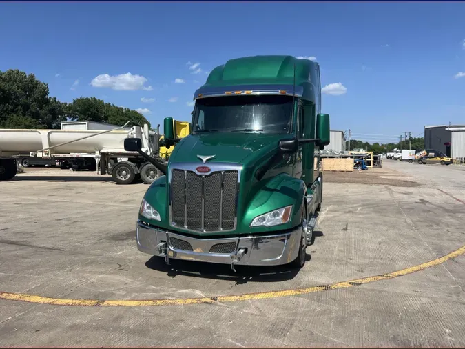 2023 Peterbilt 579