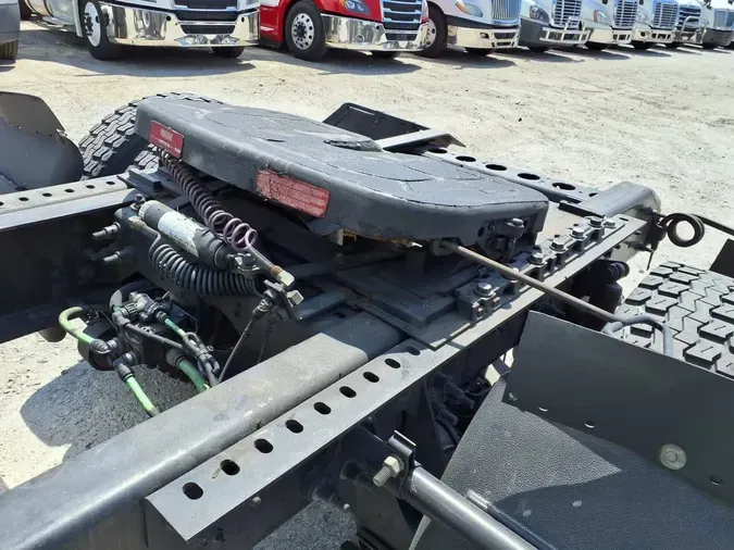 2020 NAVISTAR INTERNATIONAL RH613 DAYCAB S/A