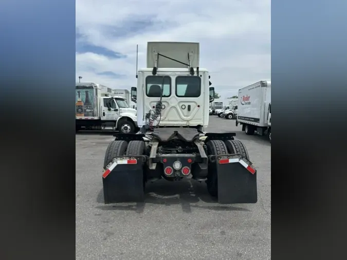 2020 FREIGHTLINER/MERCEDES NEW CASCADIA 11604fbf45a715eb9e4f47ac1e7dacde934