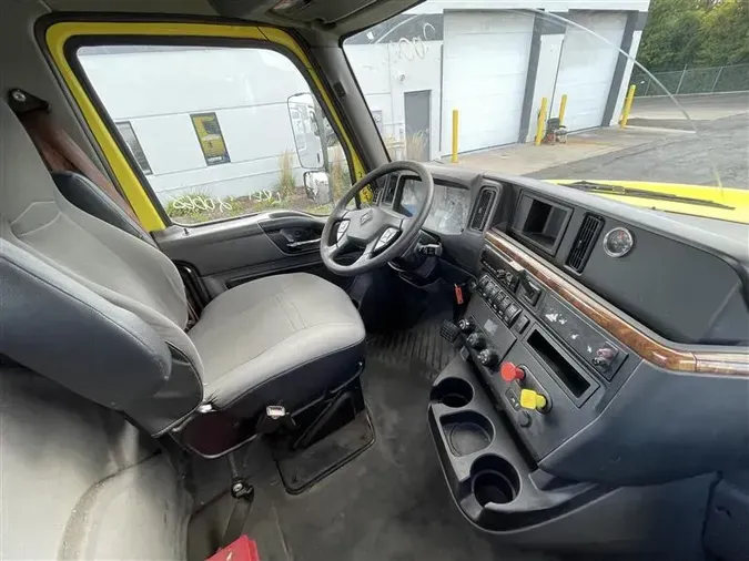 2020 INTERNATIONAL RH61304fed625b1def6c07f3dbce153d29ba0