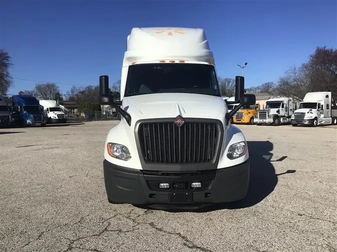 2021 INTERNATIONAL LT