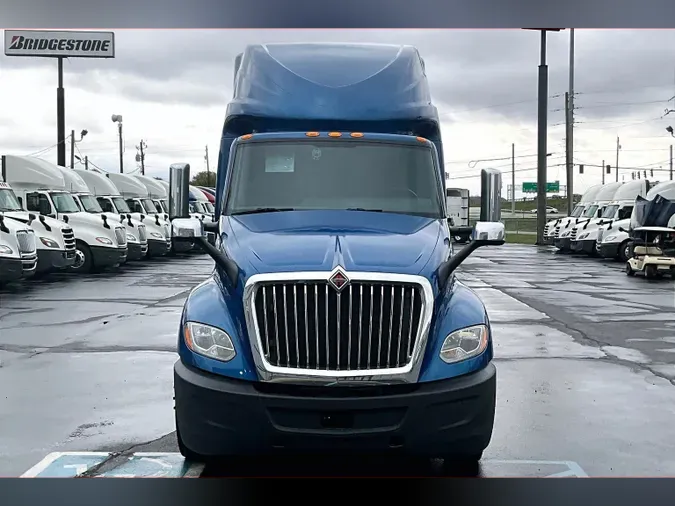 2022 INT LT625 6x4