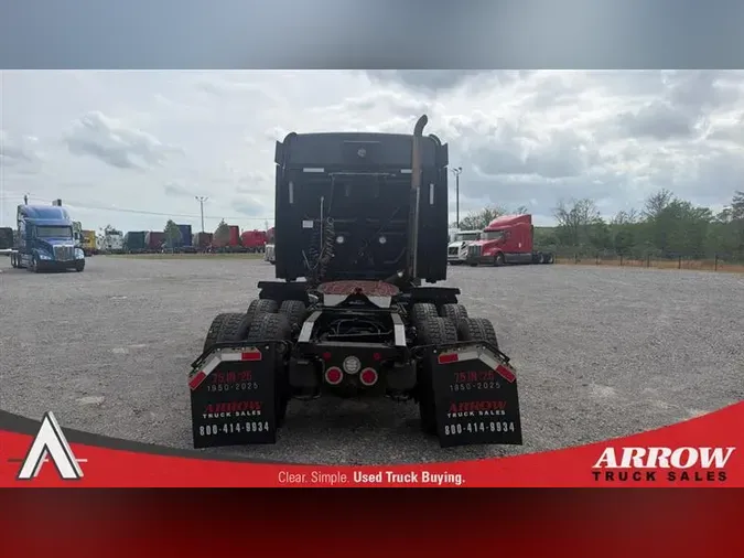 2020 FREIGHTLINER CA126