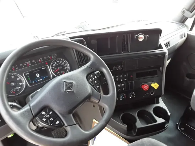 2020 NAVISTAR INTERNATIONAL LT625 SLPR CAB