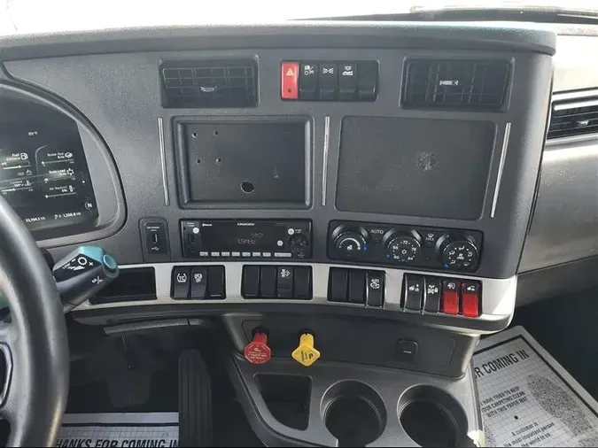 2023 KENWORTH T680