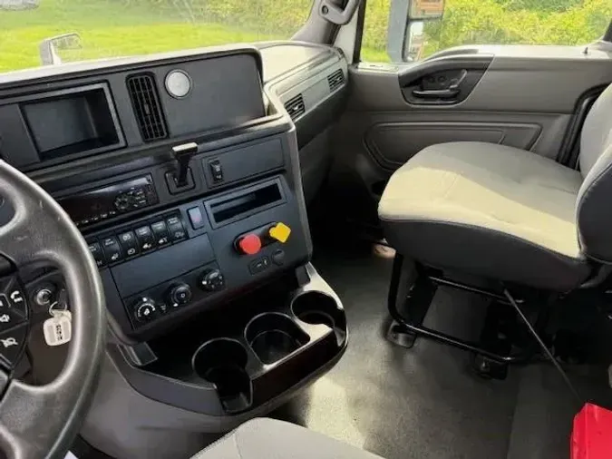 2018 International LT625