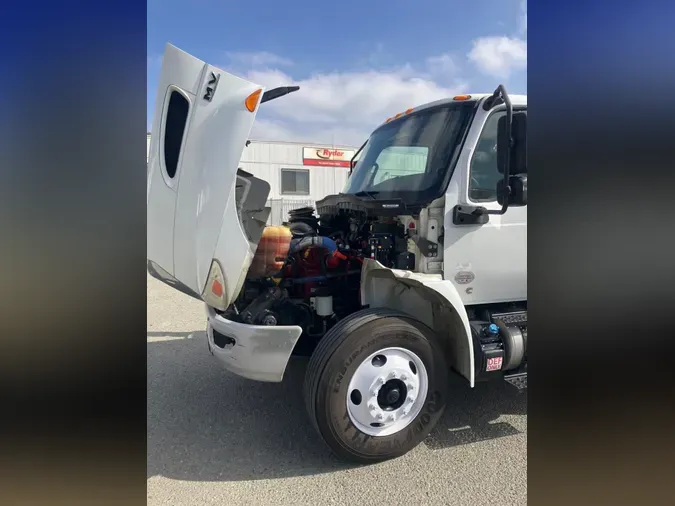 2019 NAVISTAR INTERNATIONAL MV607 (4X2)