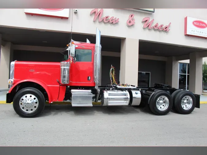 2023 Peterbilt 389050b354a9df24670c2c235595fd98f2c