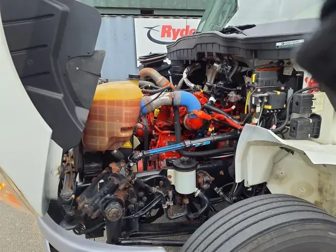 2019 NAVISTAR INTERNATIONAL 4300