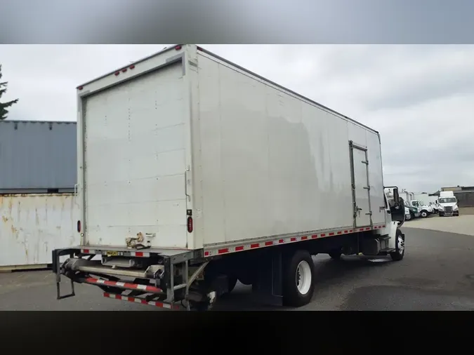 2021 FREIGHTLINER/MERCEDES M2 106