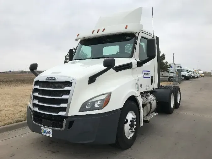 2018 Freightliner T12664ST0510feefd145b6291d8860a222285dcc