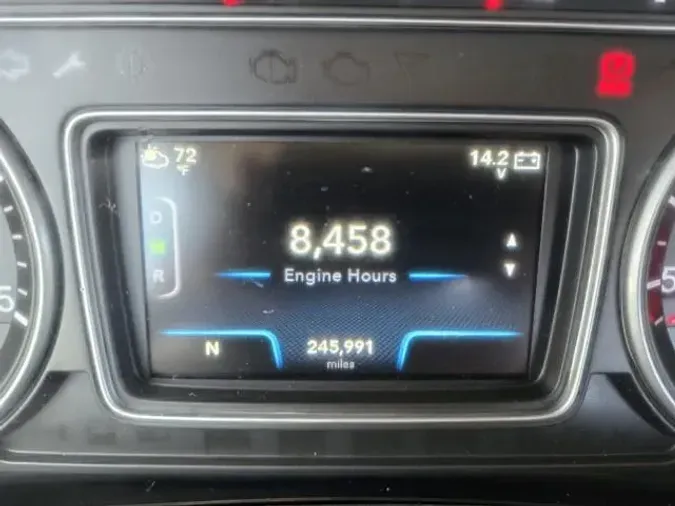 2020 International LT625