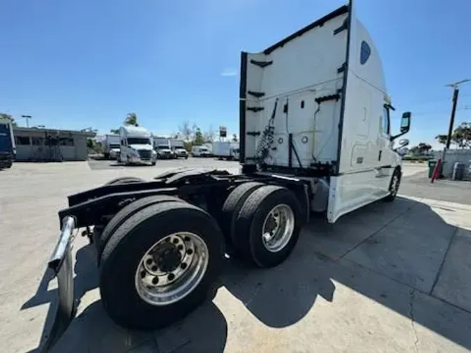 2020 FREIGHTLINER/MERCEDES NEW CASCADIA PX12664