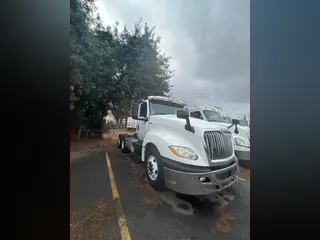 2019 NAVISTAR INTERNATIONAL LT625 DAYCAB T/A
