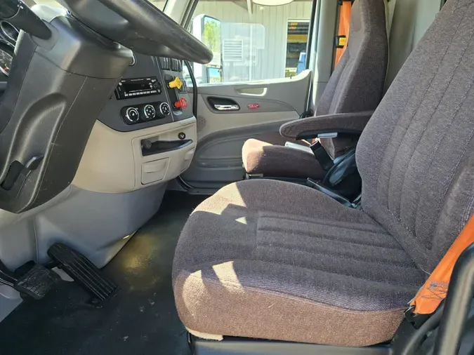 2022 Peterbilt 579