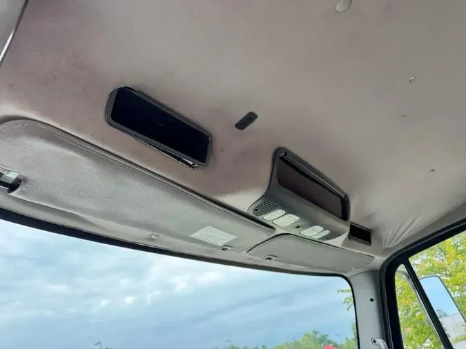 2020 Freightliner Business Class M2 106