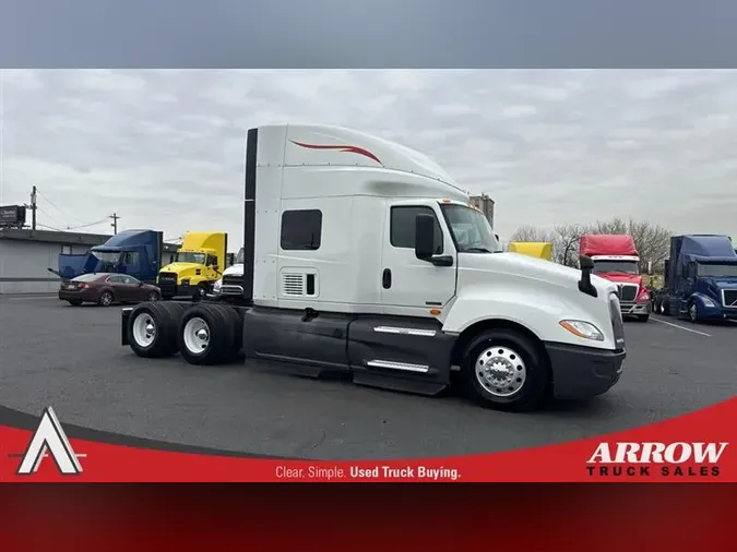 2022 INTERNATIONAL LT