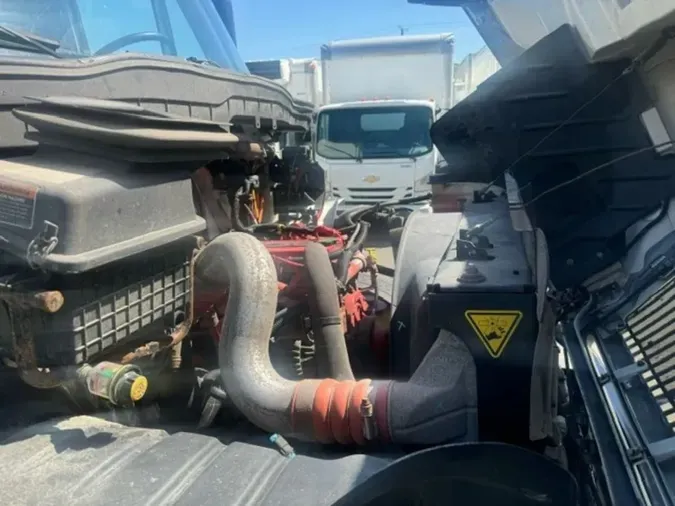 2019 NAVISTAR INTERNATIONAL 4300