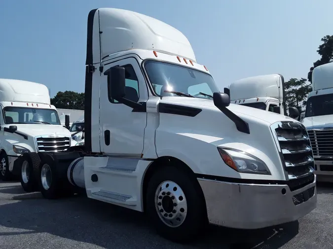 2019 FREIGHTLINER/MERCEDES NEW CASCADIA PX12664