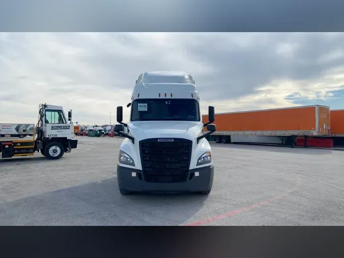 2020 Freightliner Cascadia